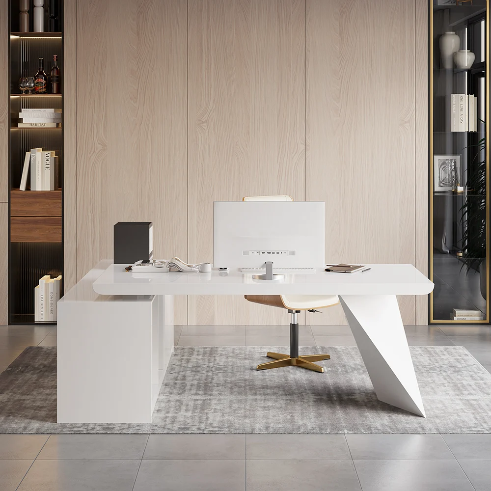 Curved white executive desk with 140 cm surface, three oval legs, and angled edges in modern style
