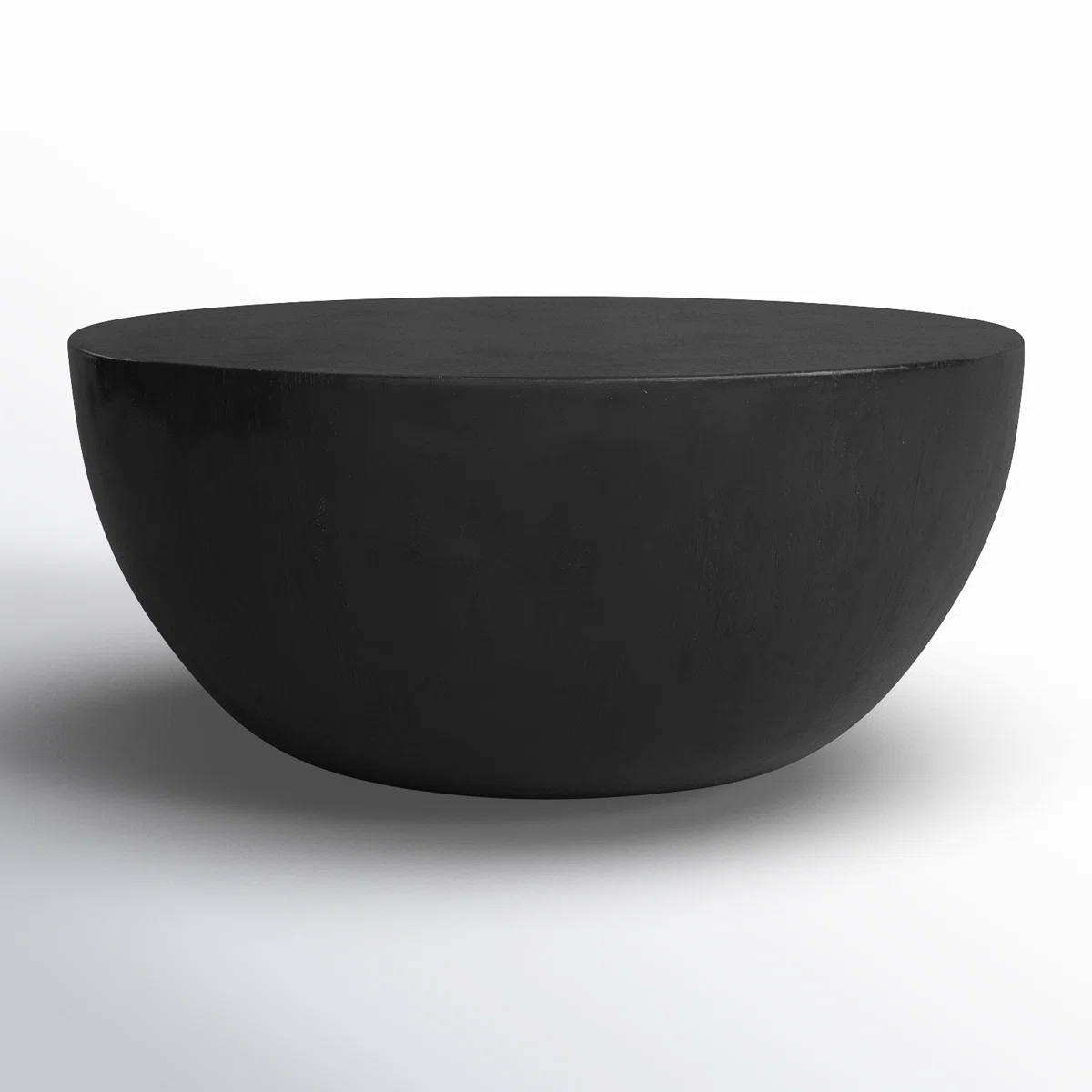Black round coffee table with glossy finish, 106 cm diameter, crafted from mango wood and engineered wood, suitable for indoor and outdoor use